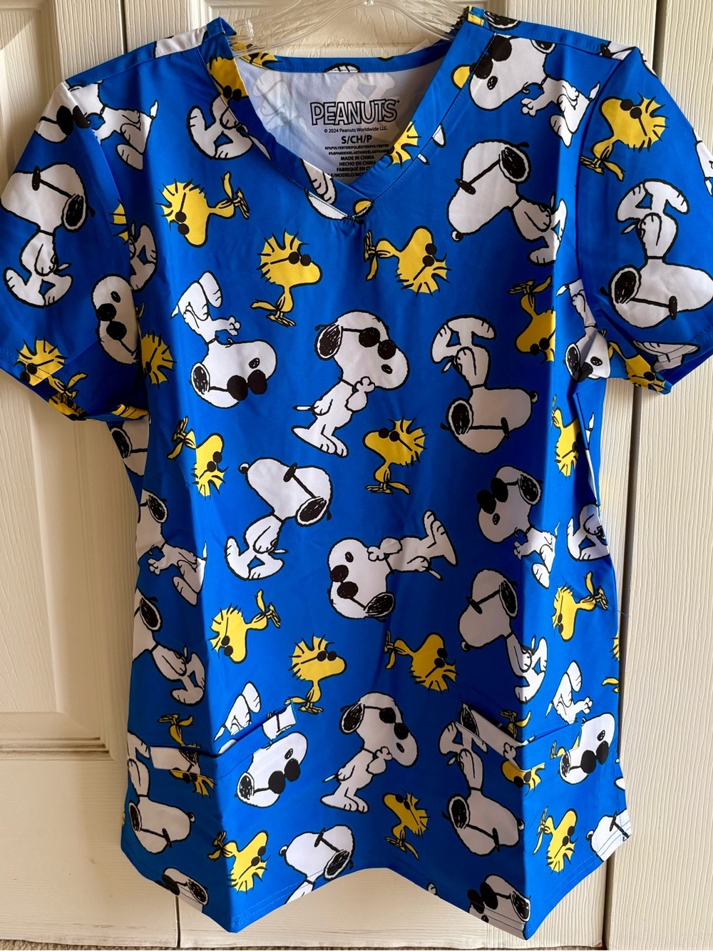Peanuts Snoopy & Woodstock “Joe Cool” Scrub Top